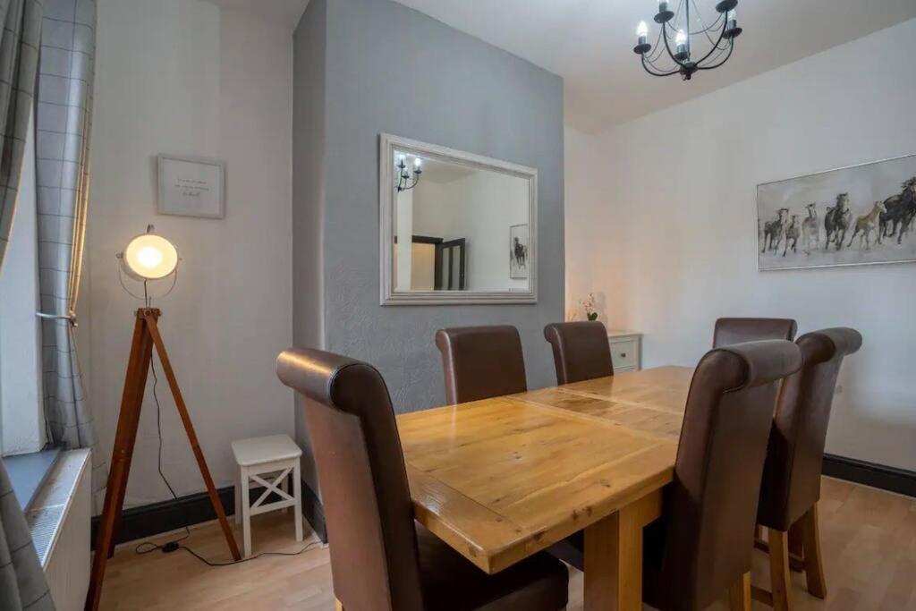 Spacious Town House Lytham St Annes Ngoại thất bức ảnh