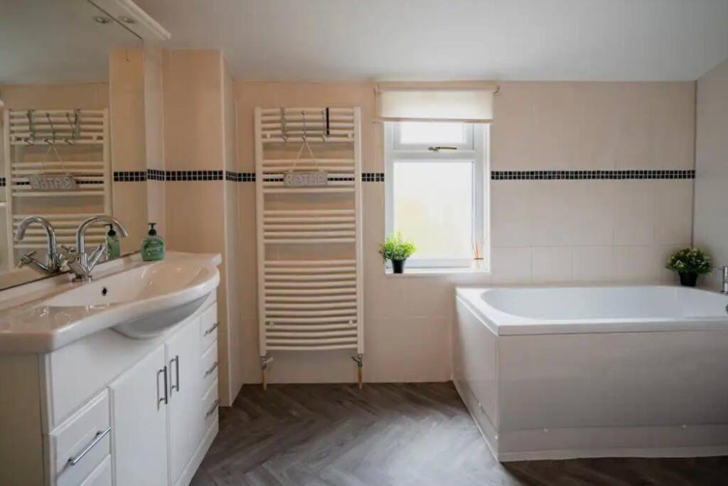 Spacious Town House Lytham St Annes Ngoại thất bức ảnh